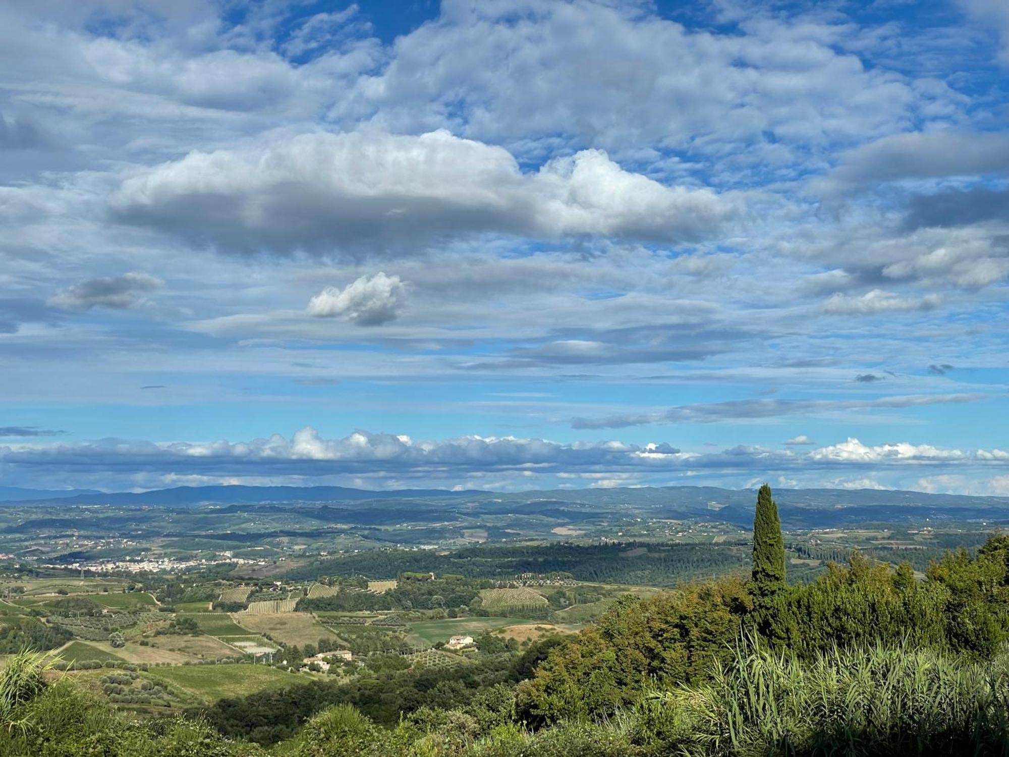 A Casa Di Silvia Appartement Gambassi Terme Buitenkant foto